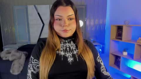 Maxine Minx online show from March 18, 12:34 am