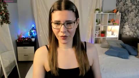 Leila online show from February 5, 6:40 am