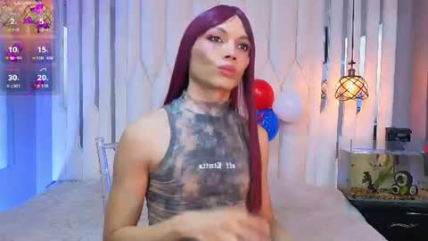 megan do santos online show from July 4, 8:14 pm