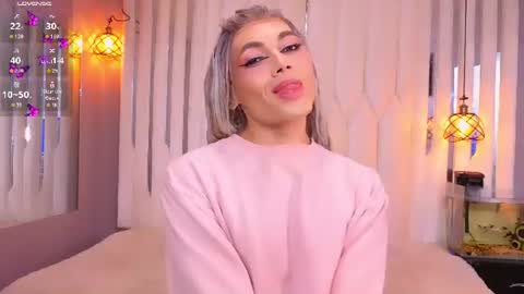 megan do santos online show from July 31, 9:04 pm
