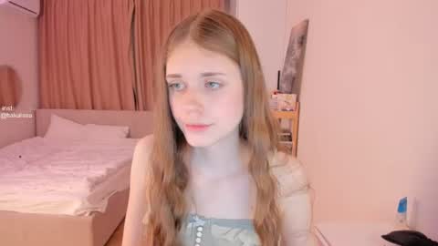 Melissa online show from June 24, 10:40 pm