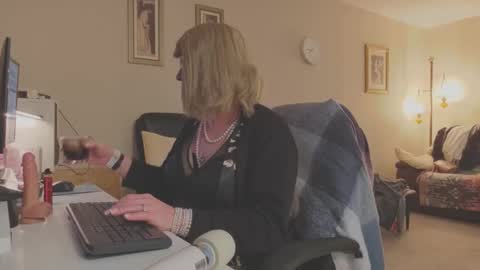 Melody online show from March 16, 9:13 am