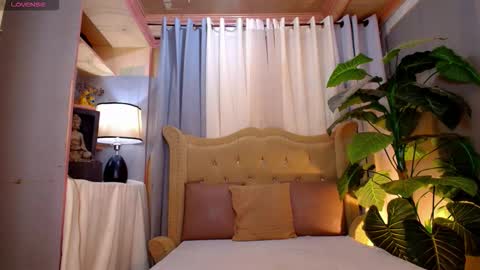 myka online show from November 16, 2:43 am