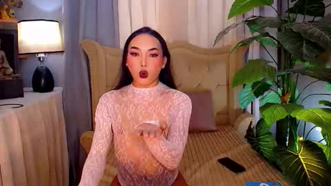 myka online show from December 18, 4:40 am