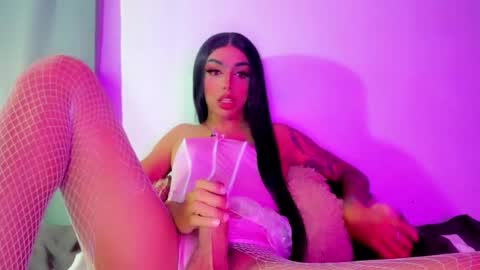 Mia3 online show from March 19, 2:22 am