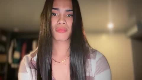 mika online show from February 19, 7:32 pm