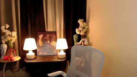 Mistress MikeyAlawi online show from January 8, 1:31 pm