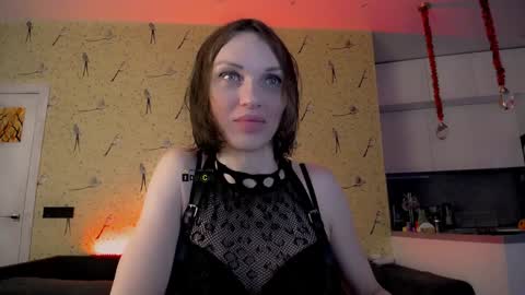 Milena Hardy online show from January 3, 7:49 am