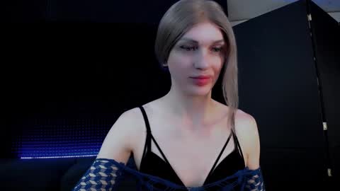 Milena Hardy online show from October 7, 4:35 am