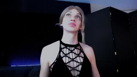 Milena Hardy online show from October 20, 5:54 am