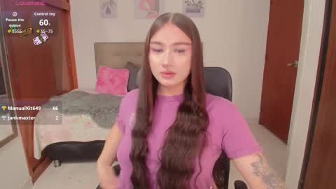 Miley online show from September 30, 2:50 pm