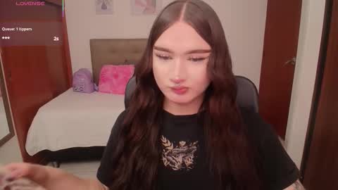 Miley online show from February 3, 3:50 pm