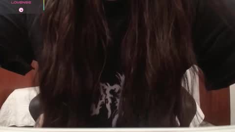 Miley online show from February 4, 3:50 pm