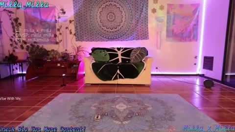 milla_milla online show from March 13, 4:40 am