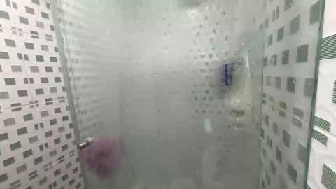 Im girl my name is Johana  online show from November 4, 8:30 pm