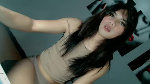 miss_bella69 online show from June 13, 8:53 pm