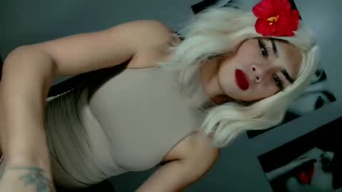 miss_bella69 online show from June 22, 5:59 am