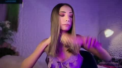 IM SUGAR online show from August 3, 10:38 pm