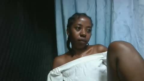 mmerela online show from March 19, 11:21 am