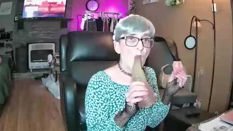 Bink online show from March 28, 8:33 pm