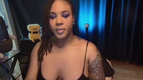 MOMMI SH3DEVIL online show from June 19, 4:55 pm