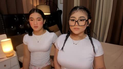 Snapshot of monstrouscockdivaontop chatting on January 6, 4:36 am Ruthie online show from January 6, 4:36 am