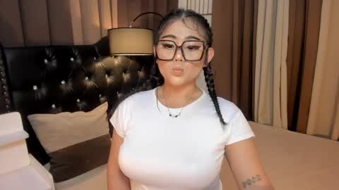 Snapshot of monstrouscockdivaontop chatting on January 25, 11:57 am Ruthie online show from January 25, 11:57 am