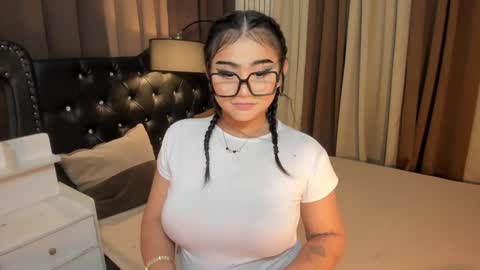 Snapshot of monstrouscockdivaontop chatting on February 20, 6:02 pm Ruthie online show from February 20, 6:02 pm