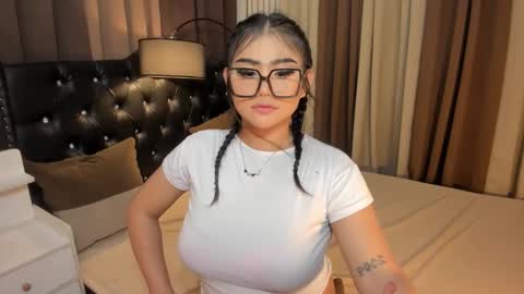 Snapshot of monstrouscockdivaontop chatting on February 21, 4:07 am Ruthie online show from February 21, 4:07 am