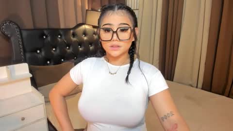 Snapshot of monstrouscockdivaontop chatting on March 3, 2:22 am Ruthie online show from March 3, 2:22 am