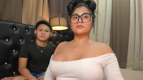 Snapshot of monstrouscockdivaontop chatting on October 23, 1:15 pm Ruthie online show from October 23, 1:15 pm