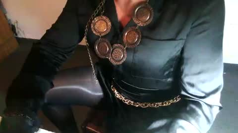 Sabrina online show from March 2, 6:27 am