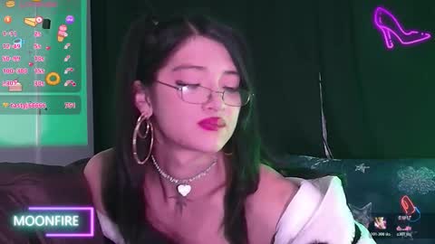 Nicky  online show from November 6, 3:17 am