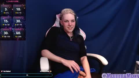 Moxy online show from May 22, 6:04 pm
