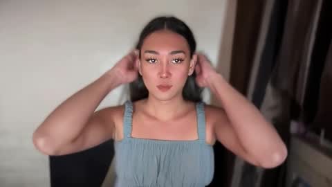 CALL ME KIANA online show from October 19, 5:27 pm