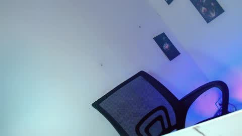 kimmy online show from June 24, 3:26 am
