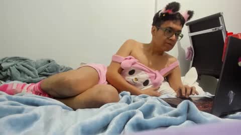 Nadia Clara online show from December 1, 6:16 am