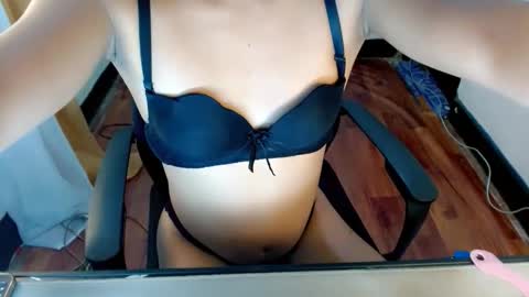 wes online show from March 24, 2:39 am