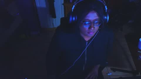 Naomi online show from March 17, 9:00 am