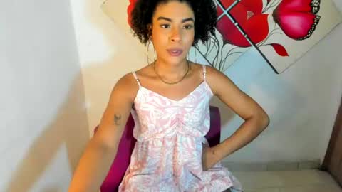 naomiwildburn online show from August 6, 11:23 pm