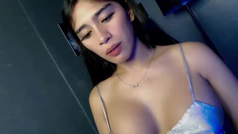 J A N E online show from April 30, 11:09 pm