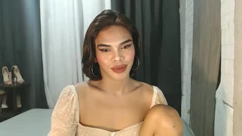 neomi online show from November 20, 6:41 pm