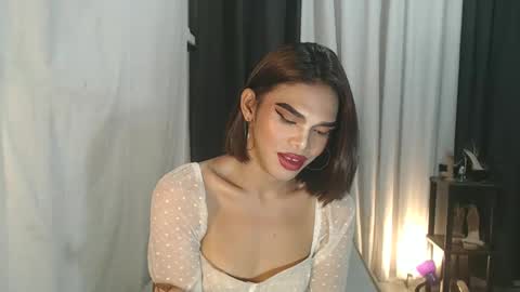 neomi online show from January 17, 5:53 pm