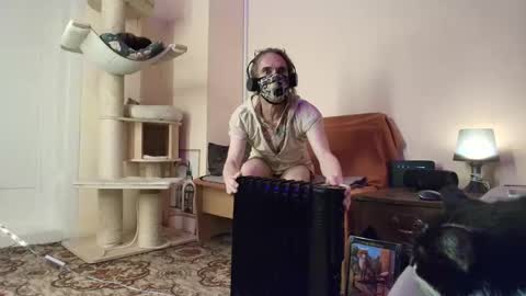 nessieanalemma online show from February 10, 6:09 am