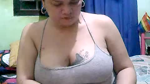 mariapaula online show from June 29, 2:28 pm