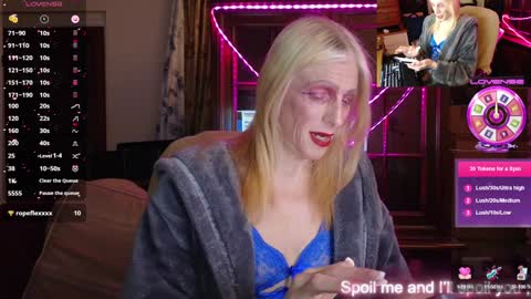 nicktuuk online show from December 22, 1:23 am