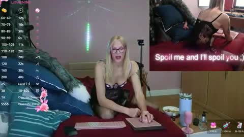 nicktuuk online show from September 12, 11:32 pm