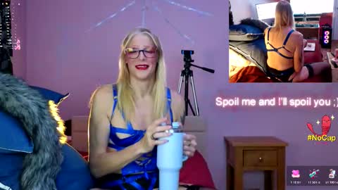 nicktuuk online show from October 6, 11:38 pm