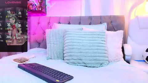 Nikita online show from February 1, 8:29 pm