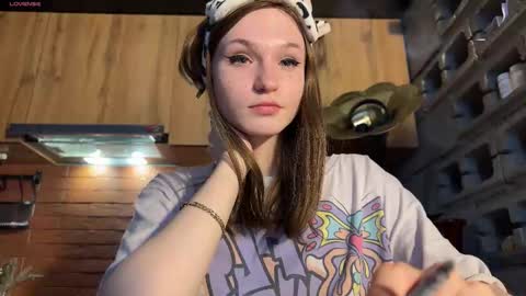 Tears Lora online show from February 8, 3:01 am